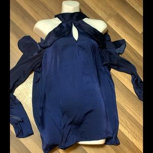 Belle sky cold shoulder top